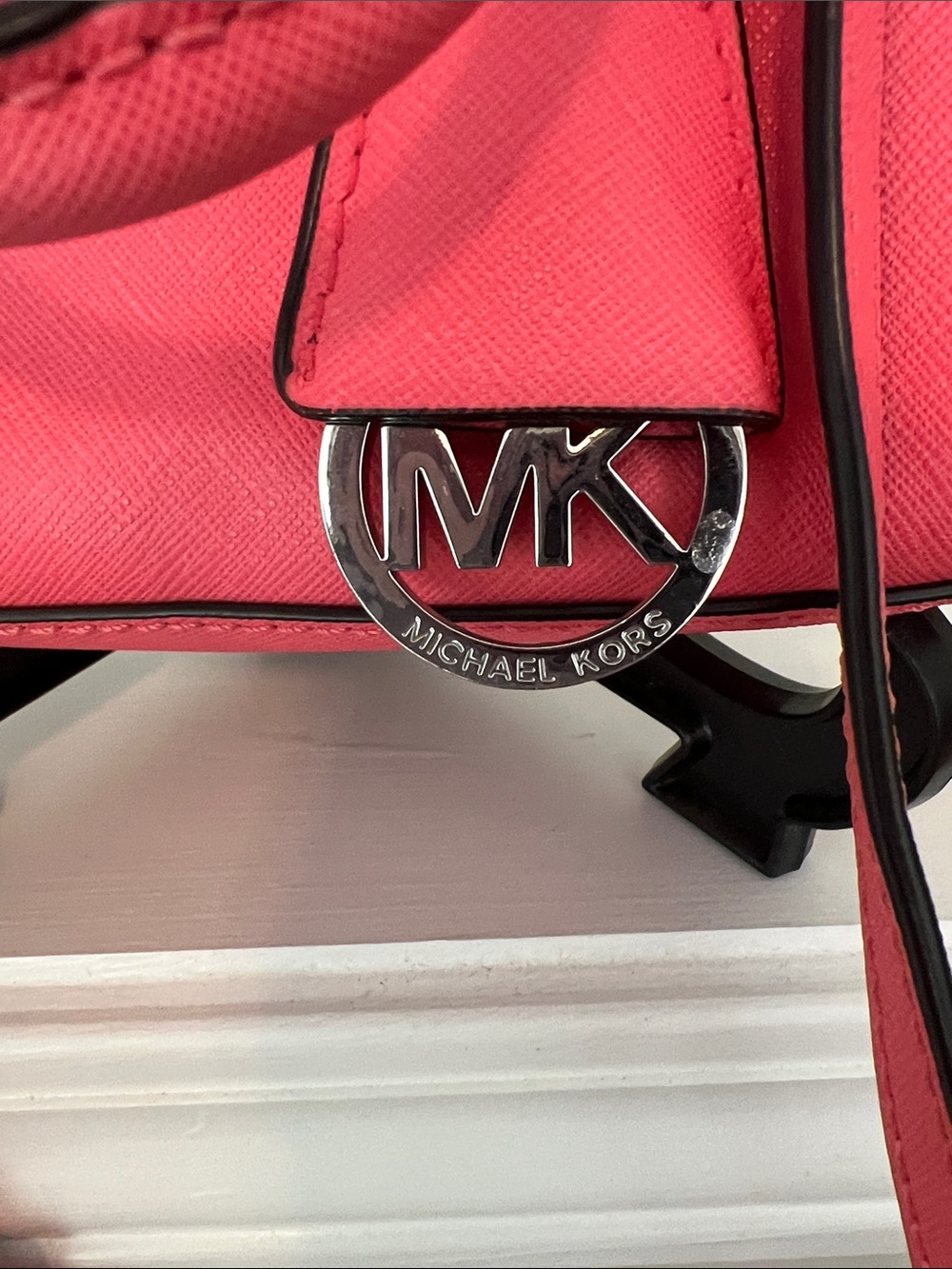 Michael Kors Coral Pink Saffiano Leather Crossbody Bag - Picture 2 of 5